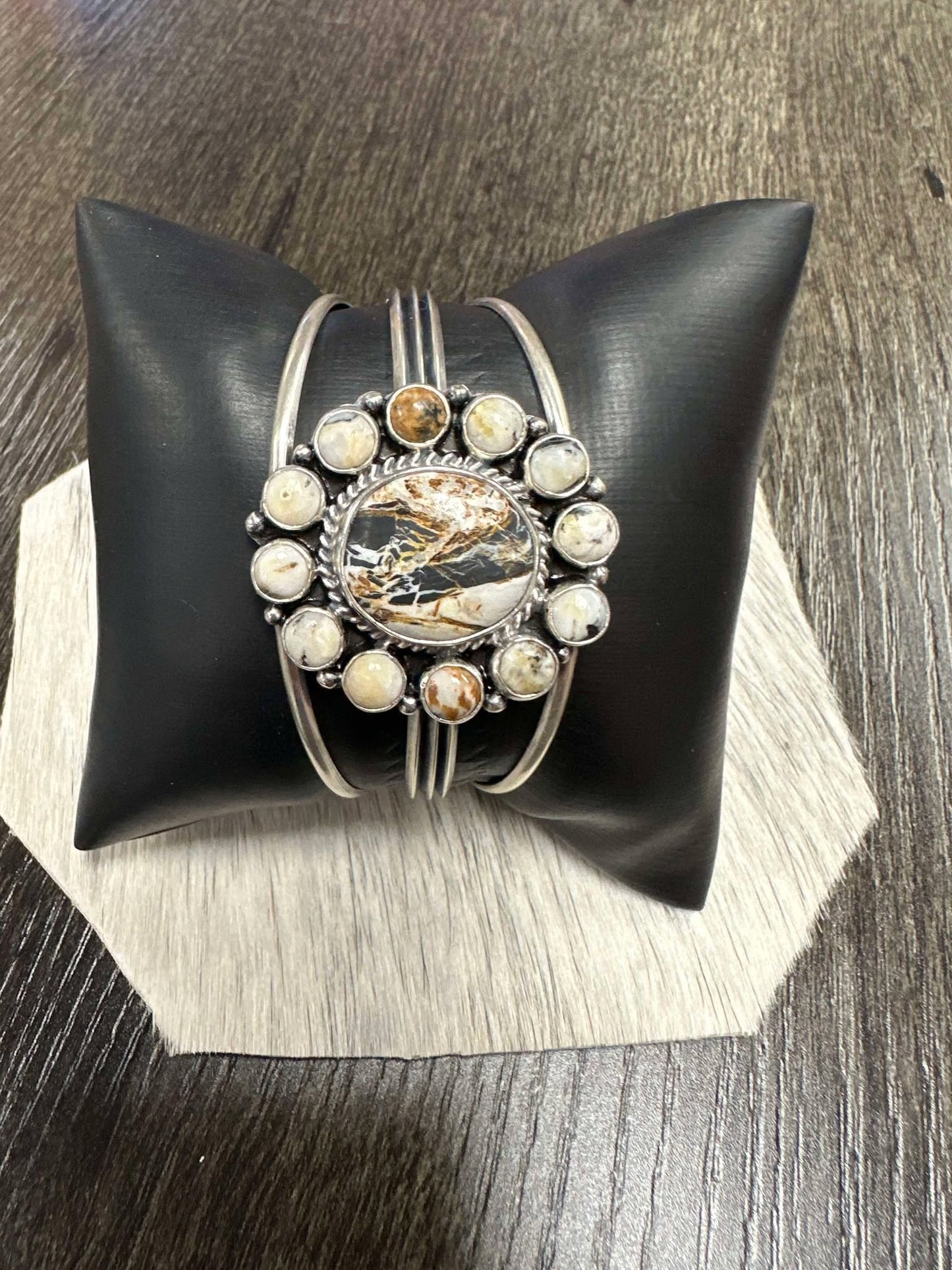 Wild Horse Large Cuff