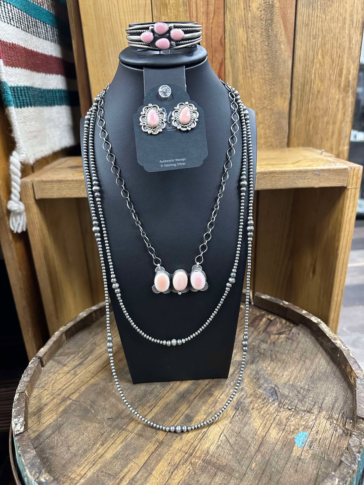 Pink Conch Triple Stone Bar Necklace