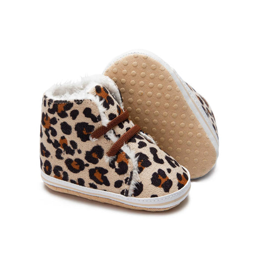 Leopard printed infant shoes