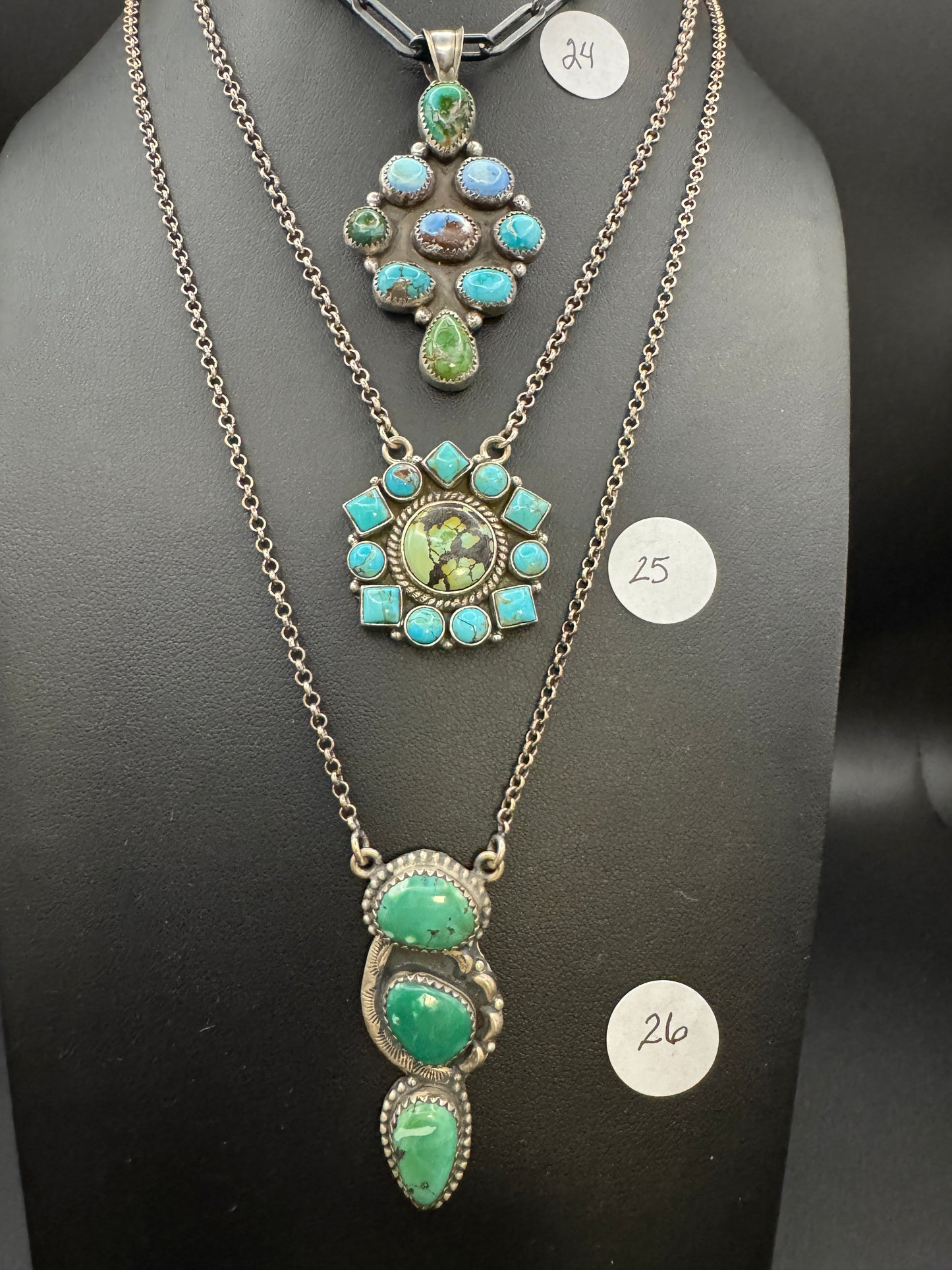 mixed stone triangle shape