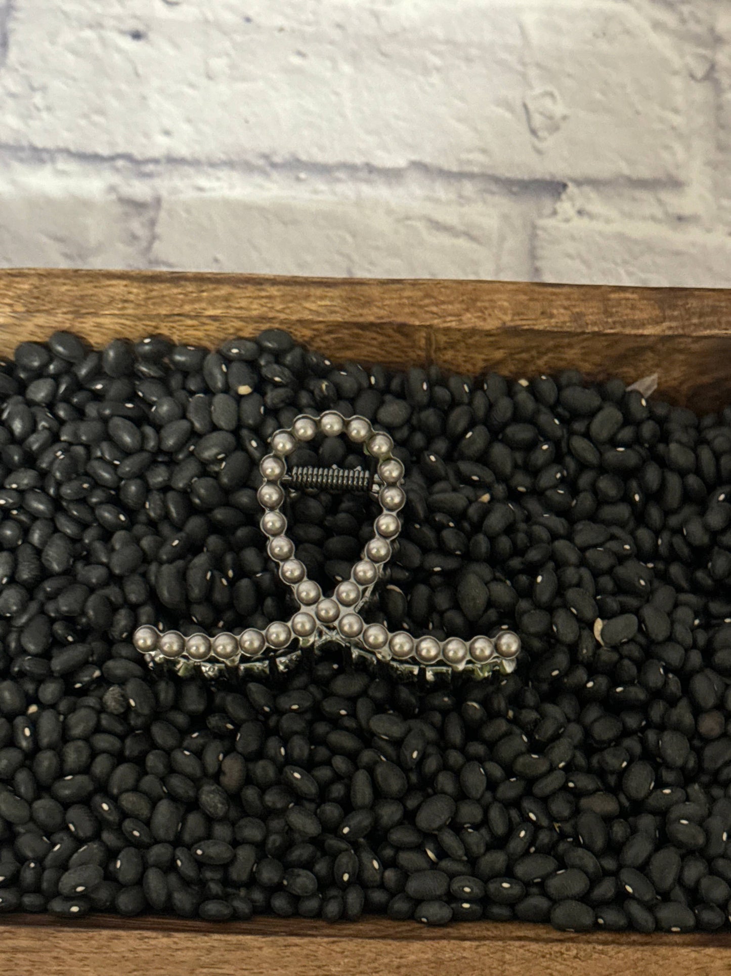 Small Faux Pearl Claw Clip