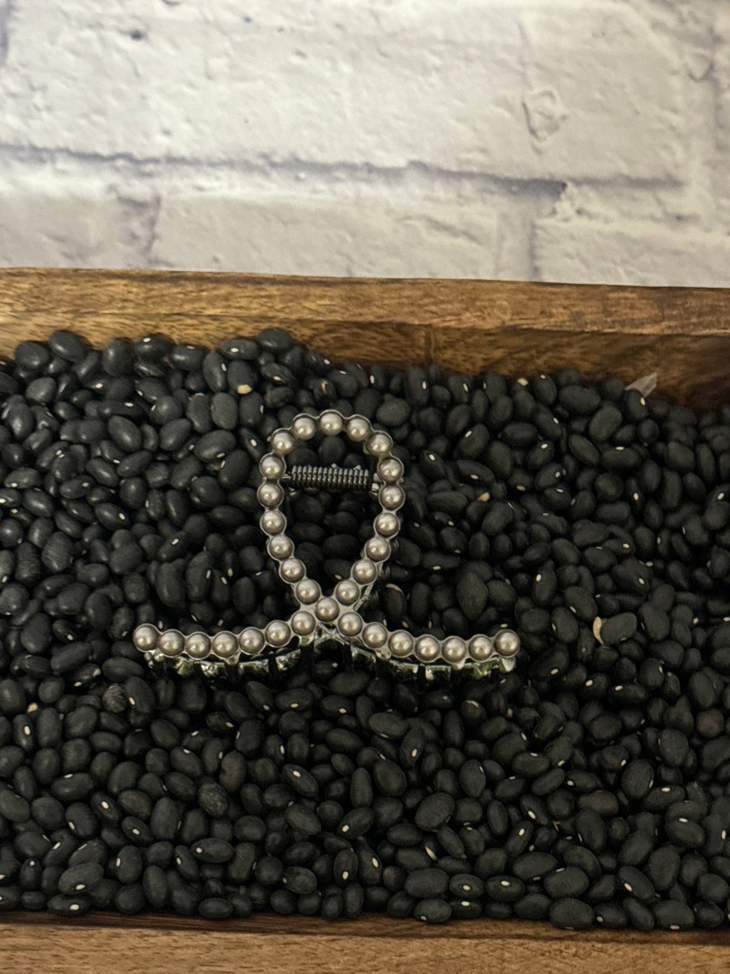 Small Faux Pearl Claw Clip