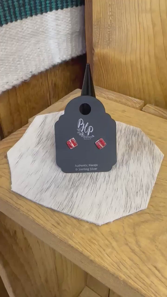 Opal sparkle red studs