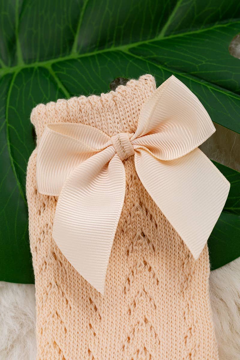 KNEE HIGH MESH BABY SOCKS.