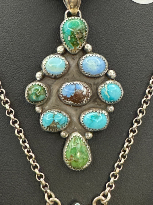 mixed stone triangle shape