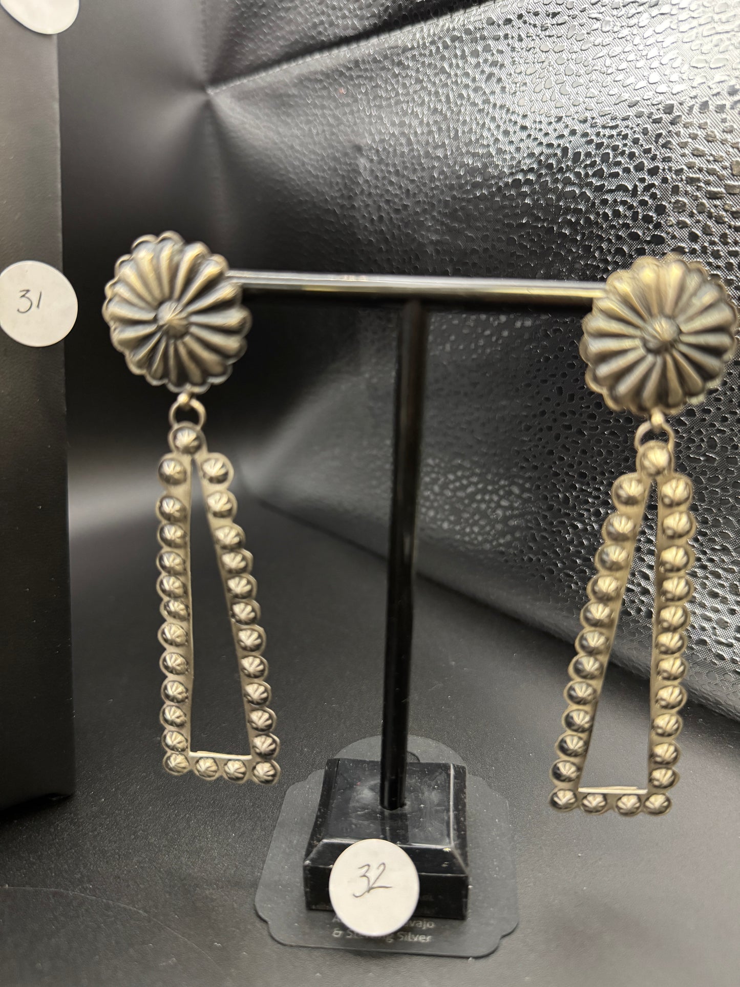 STATEMENT SILVER EARRING