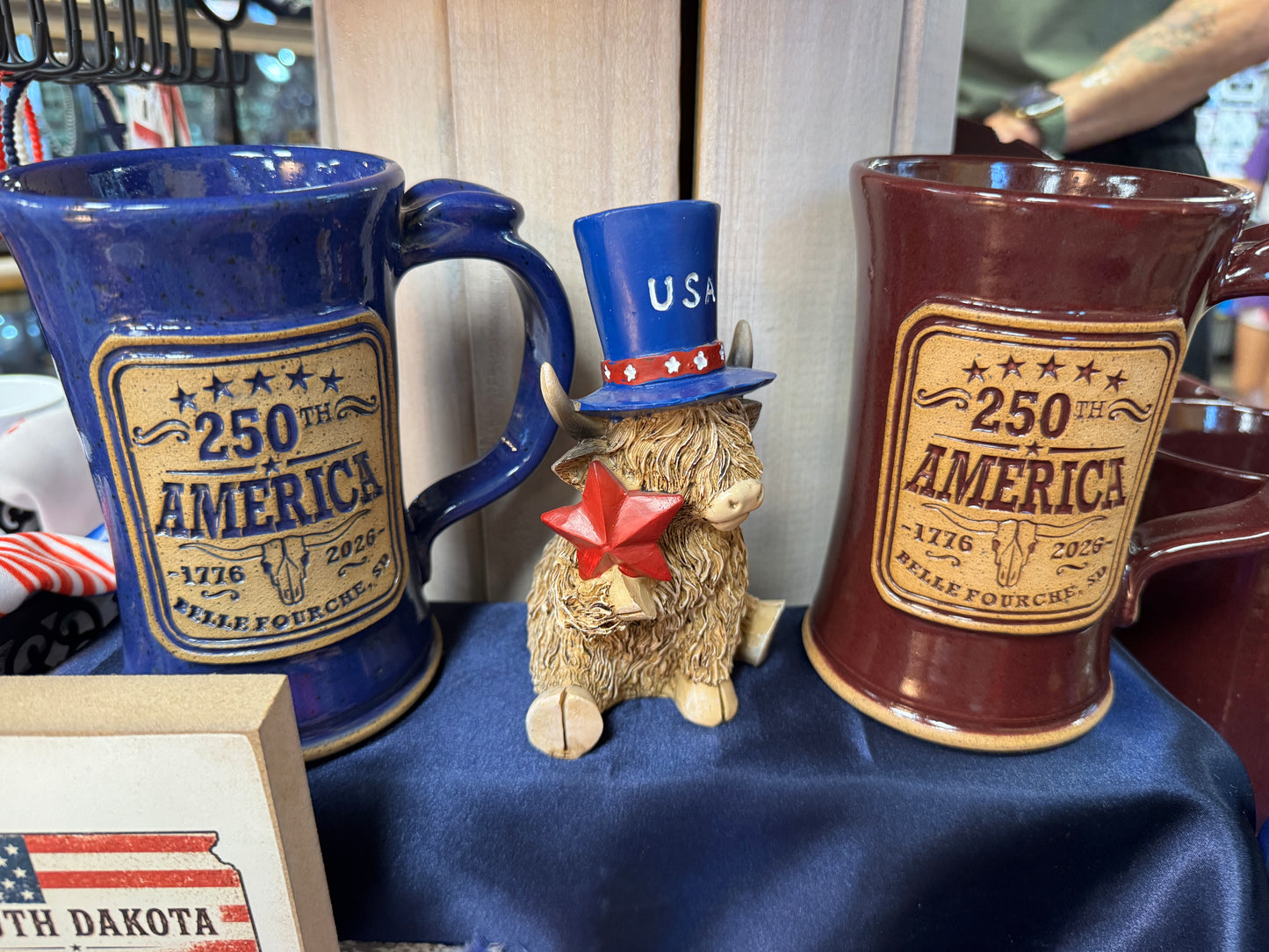 POTTERY COMMEMORATIVE MUG